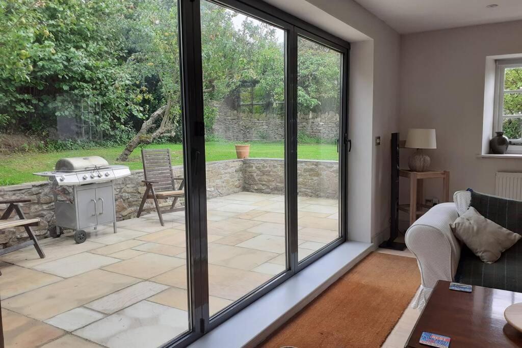 Characterful Cottage Adjacent To An Orchard Brockley Buitenkant foto